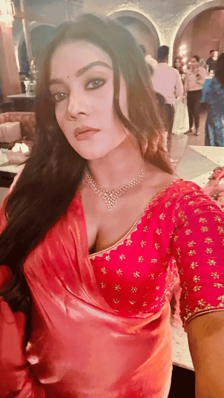 Meera Nair - Premium Chennai Escort Gallery Image 3