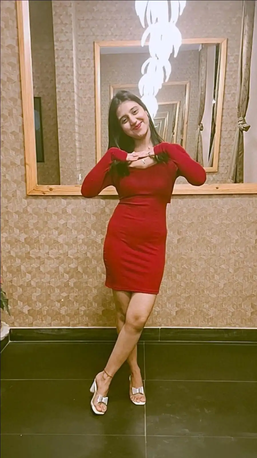 Priya Sharma - Premium Chennai Escort Gallery Image 3